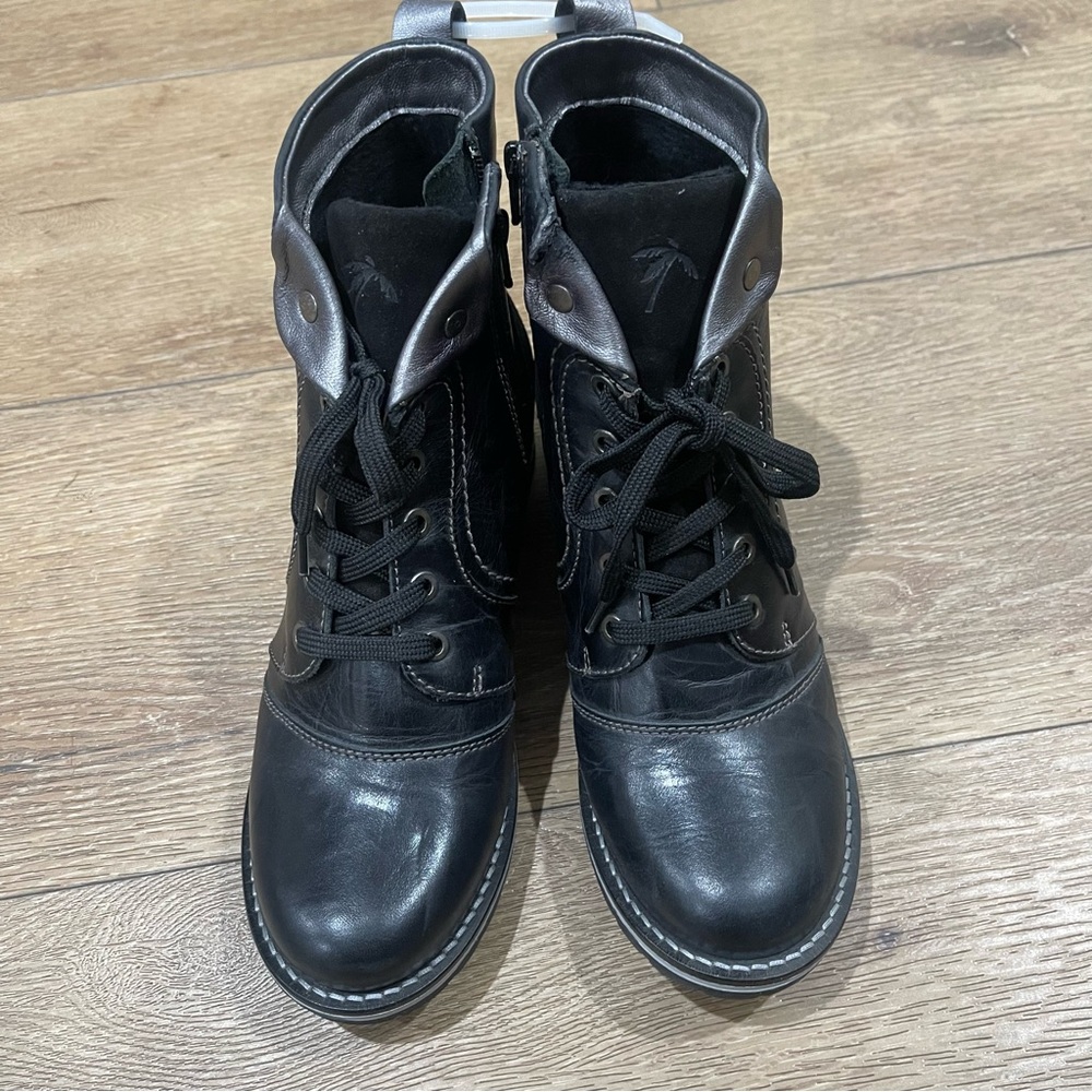Black Ankle Boots for Women